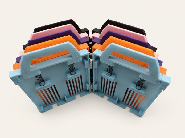 08-color-fan-wide-studio 多機位手機支撐固定裝置|多帳抓寶神器,一架穩固排列多支手機
